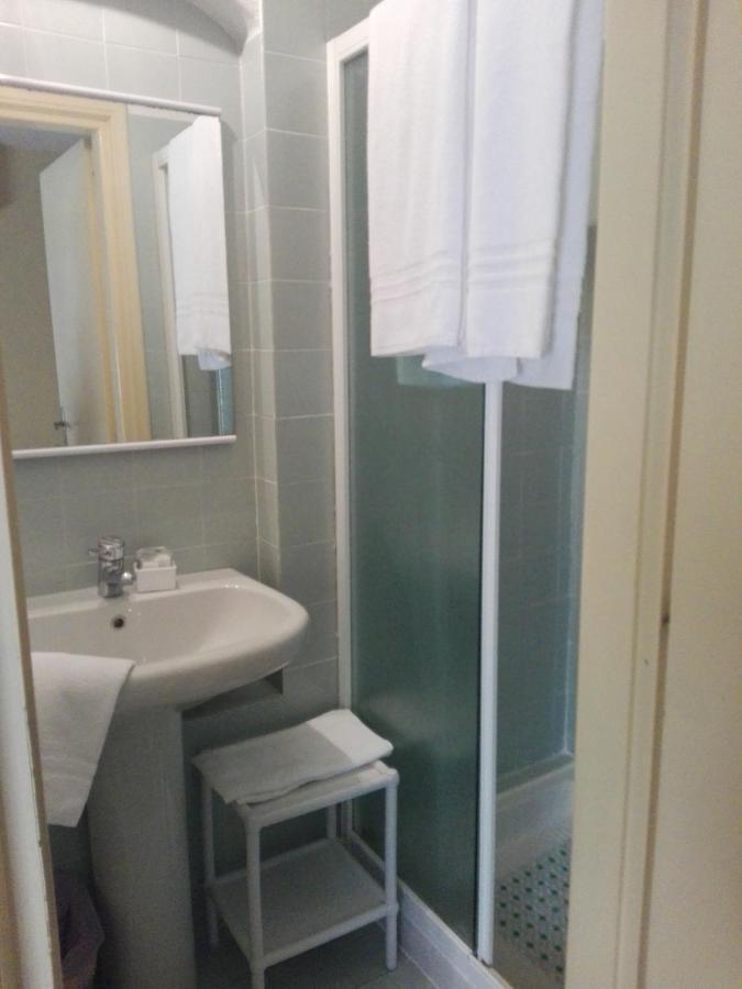 Hotel Diana ガルドーネ・リヴィエラ エクステリア 写真